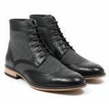 Botas de cano curto estilo brogue com bico de asa para homem
