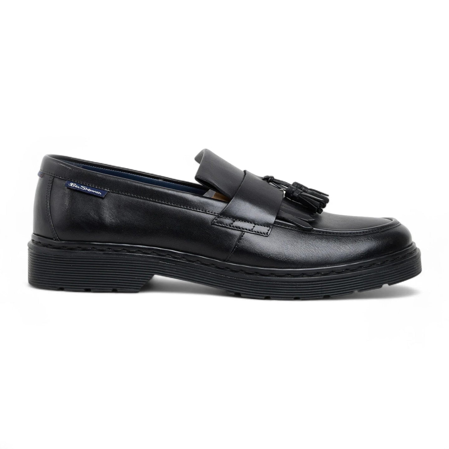 Sapatos Mocassim Masculinos de Couro Preto com Sola Grossa e Borla