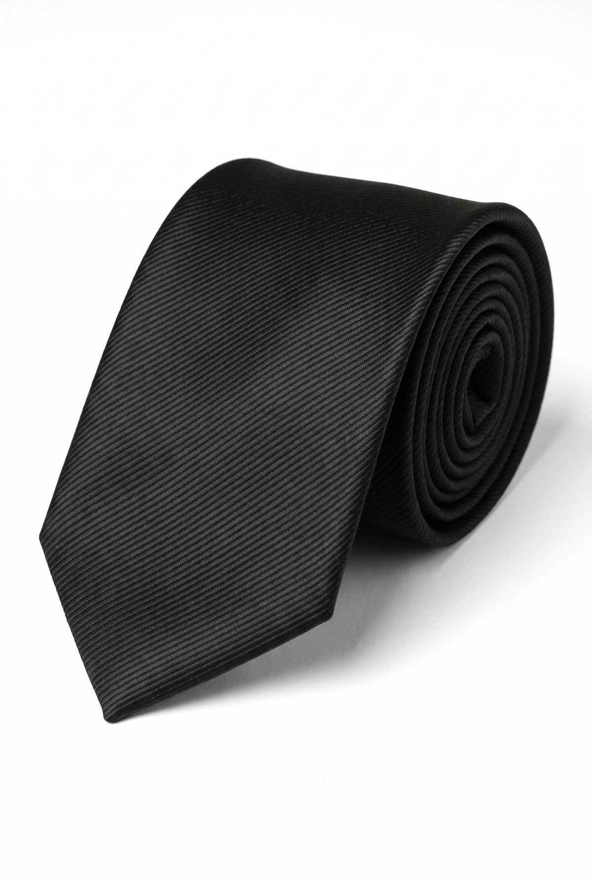 Gravata masculina preta lisa e fina