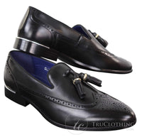 Sapatos Brogue Masculinos Pretos com Borlas