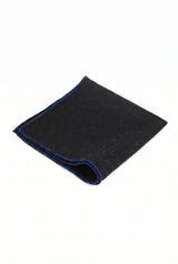 Lenço de bolso masculino em tweed preto com mistura de lã.