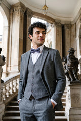 Gravata borboleta masculina azul em tweed espinha de peixe