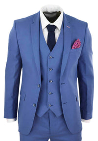 Terno masculino azul claro para o verão