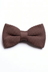 Gravata borboleta masculina marrom de tricô