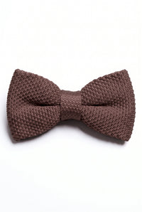 Gravata borboleta masculina marrom de tricô