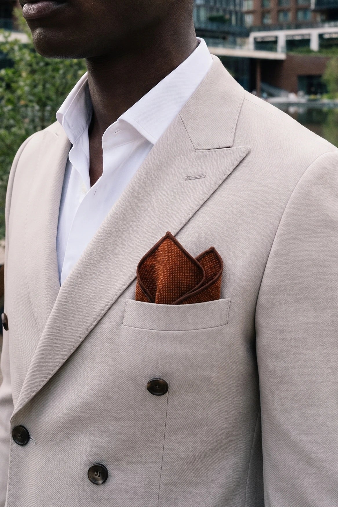 Lenço de bolso masculino em tweed marrom