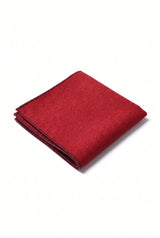 Lenço de bolso masculino em tweed de lã na cor bordô.