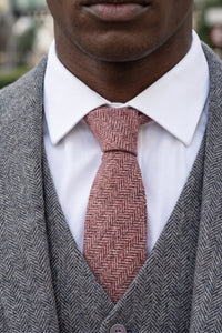 Gravata masculina em tweed de lã mista na cor bordô