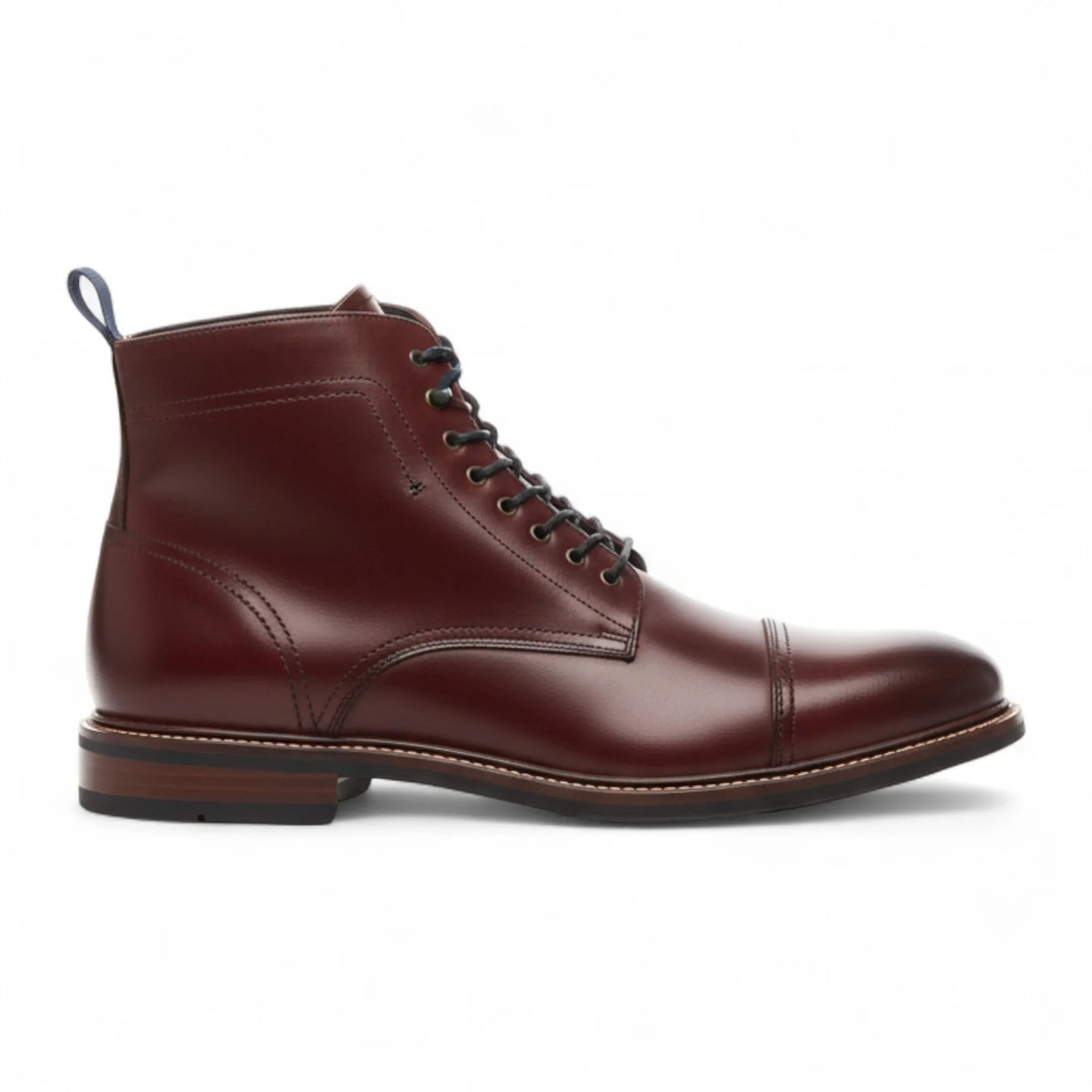 Botas de cano curto Balmoral masculinas em couro bordô com biqueira reforçada