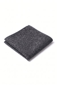 Lenço de bolso masculino em tweed de lã na cor carvão