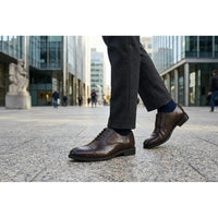 Sapatos Oxford Clássicos Masculinos com Biqueira Reta e Amarração