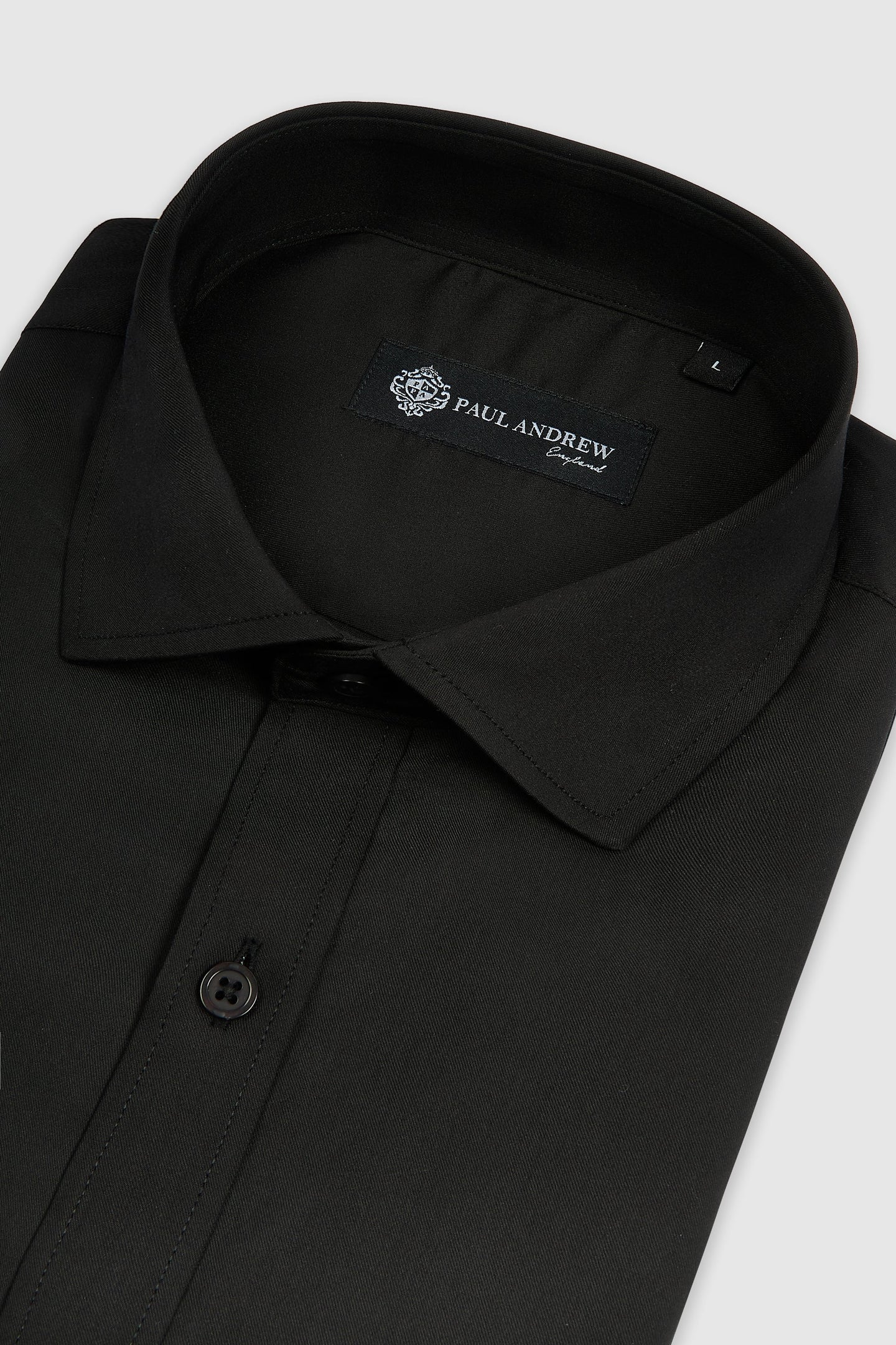 Camisa social masculina clássica com punho duplo e colarinho cutaway - Preta