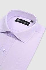 Camisa social masculina clássica com punho duplo e colarinho cutaway - Lilás