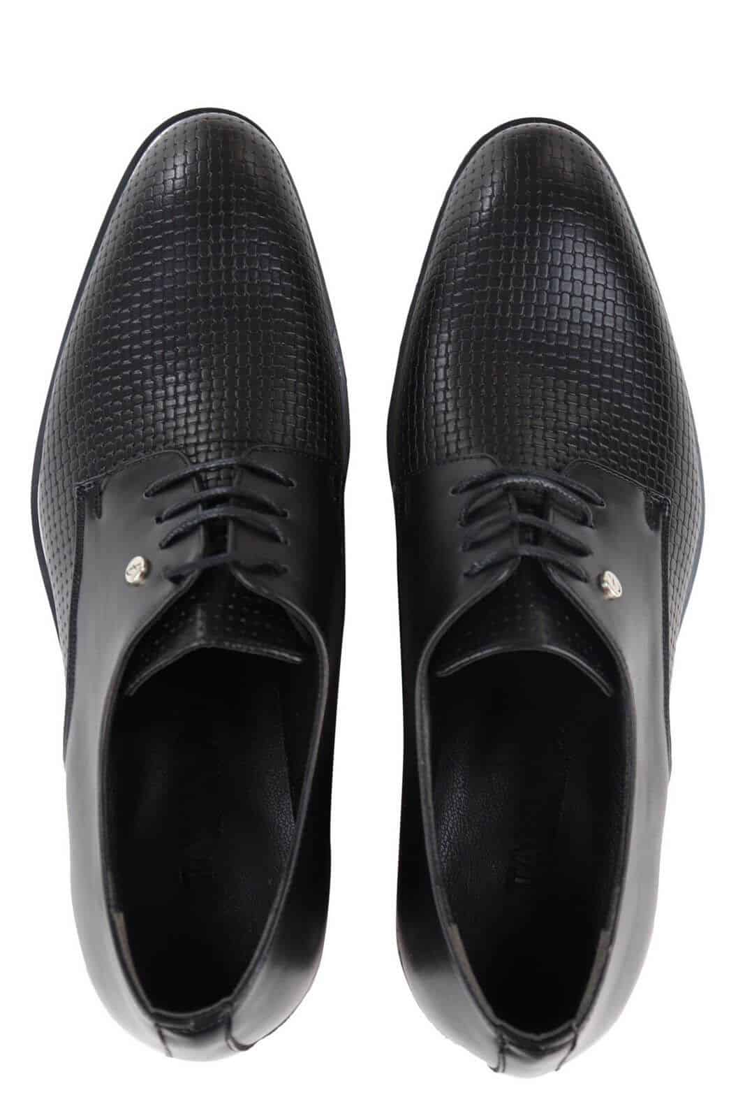 Sapatos masculinos clássicos com cadarço
