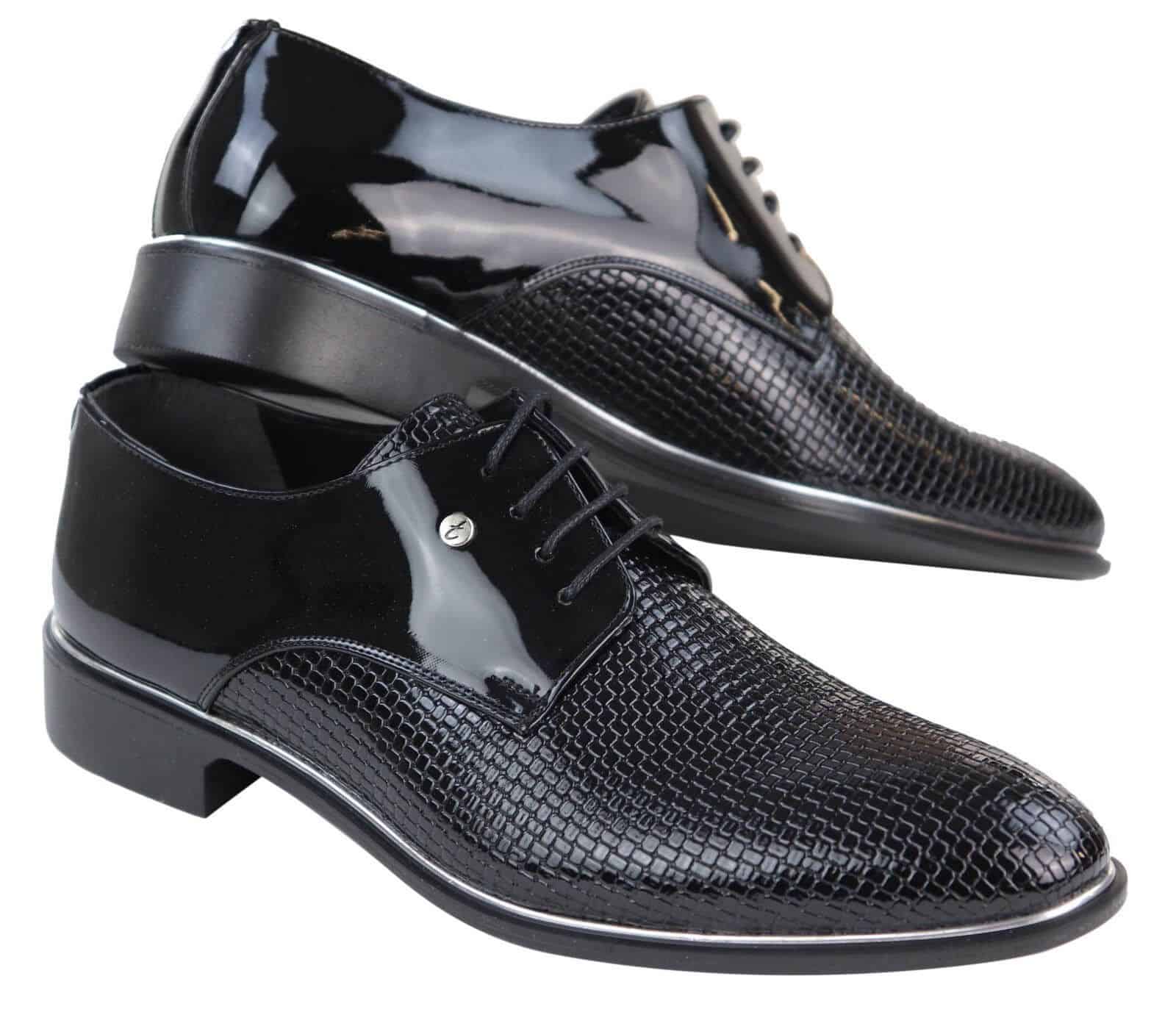 Sapatos masculinos clássicos com cadarço