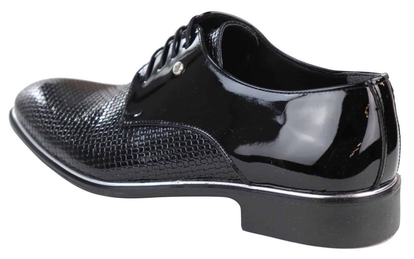 Sapatos masculinos clássicos com cadarço
