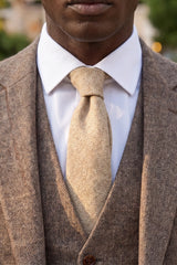Gravata masculina em tweed creme de lã mista