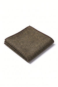 Lenço de bolso masculino em tweed marrom escuro com mistura de lã.