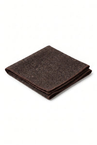 Lenço de bolso masculino em tweed marrom escuro com mistura de lã.