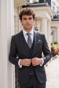 Conjunto de gravata masculina cinza com estampa paisley