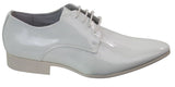 Sapatos masculinos elegantes de couro com cadarço, forrados e ideais para festas e casamentos. Modelo italiano de bico fino e verniz brilhante.