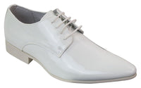 Sapatos masculinos elegantes de couro com cadarço, forrados e ideais para festas e casamentos. Modelo italiano de bico fino e verniz brilhante.