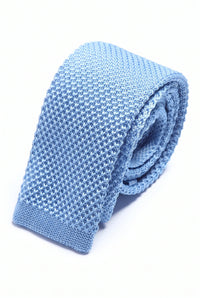 Gravata masculina azul-clara de tricô