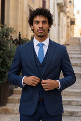 Gravata masculina azul-clara de tricô
