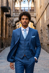 Conjunto de gravata azul claro masculina