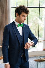 Gravata borboleta masculina verde-clara de tricô