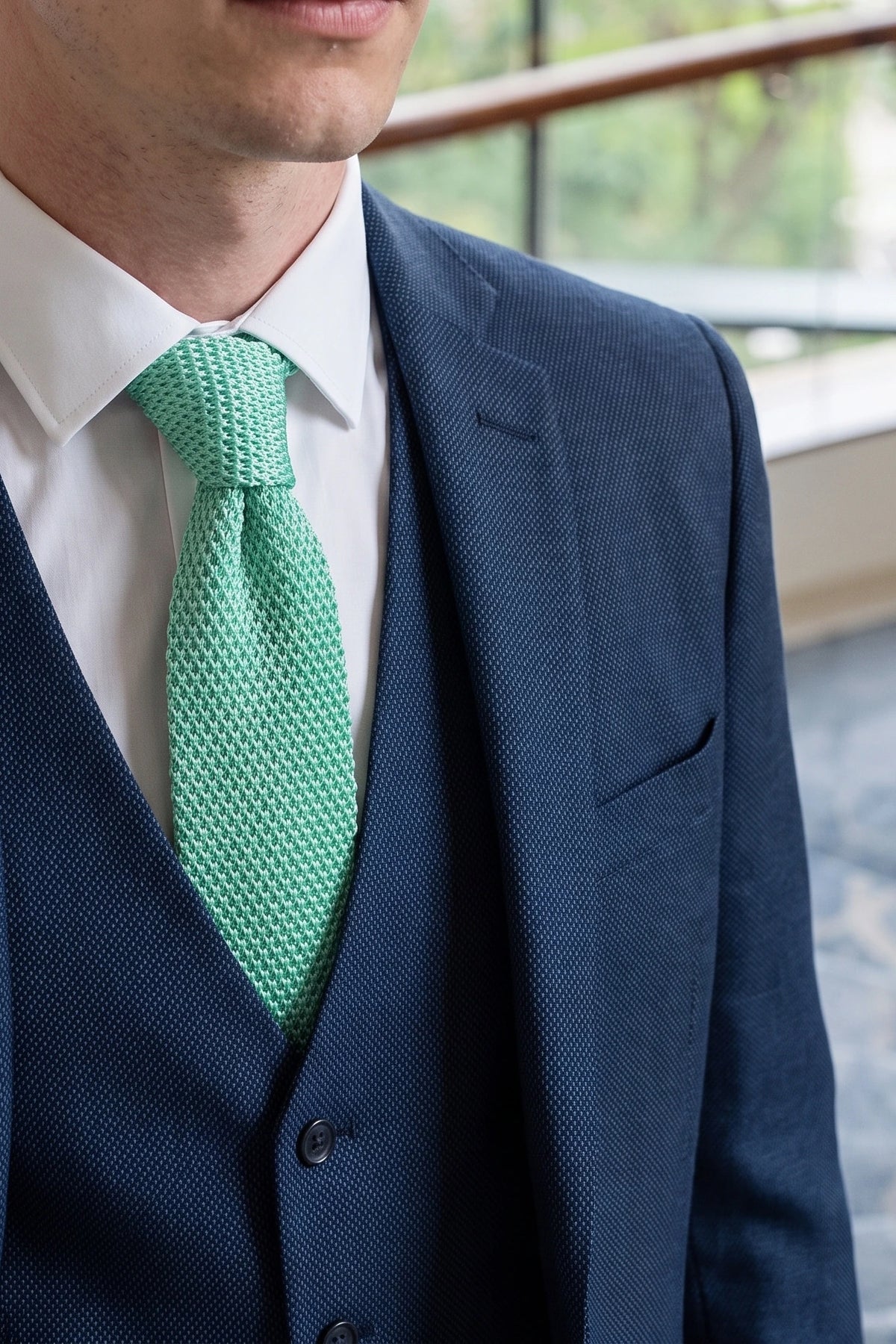 Gravata masculina de malha verde menta