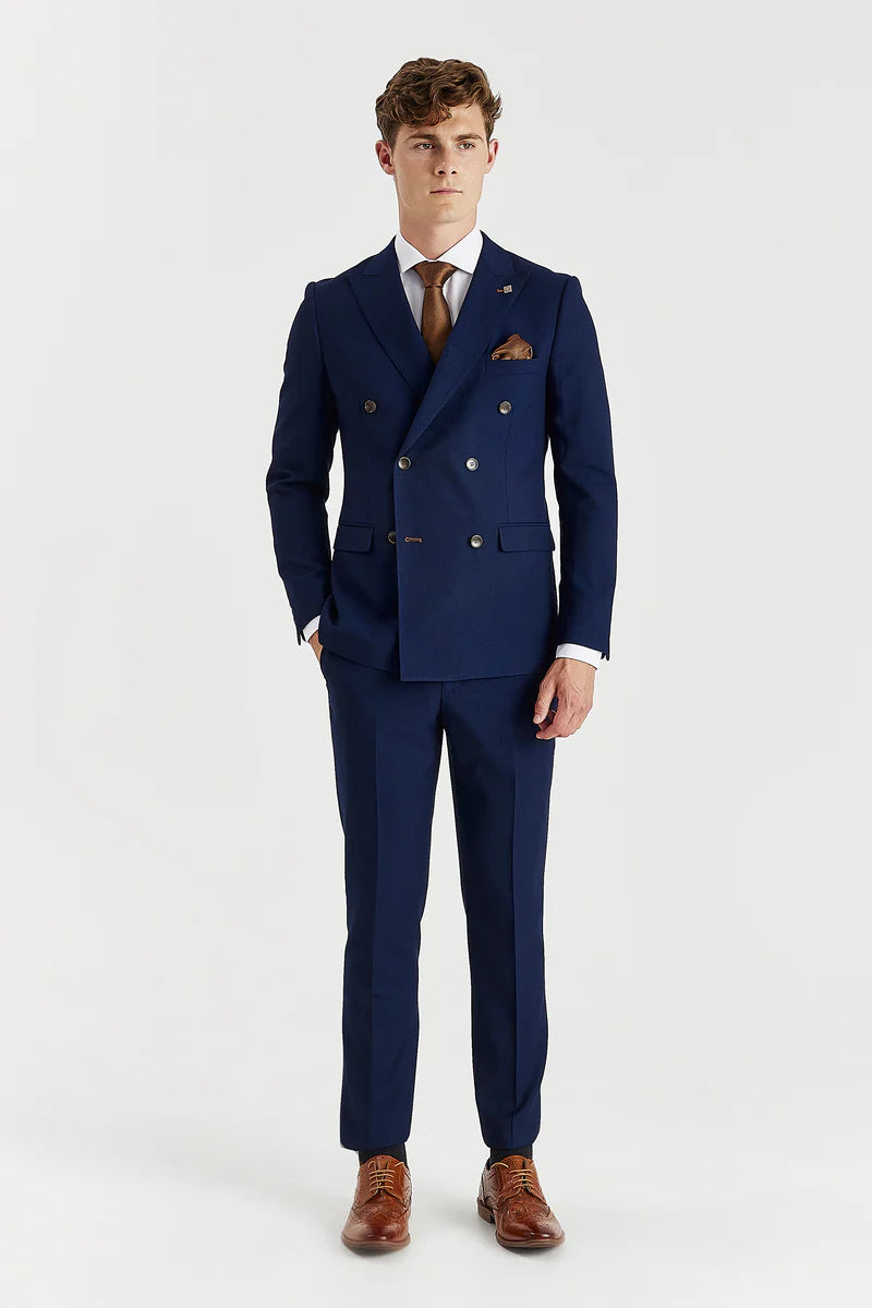 Blazer masculino azul-marinho com estampa olho de perdiz e abotoamento duplo.