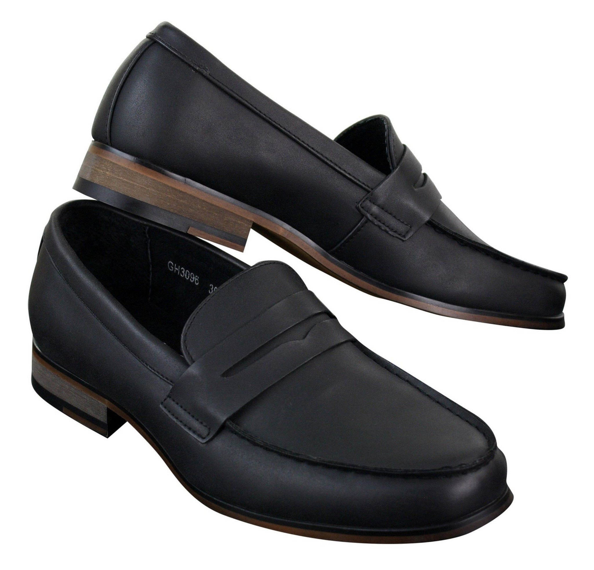 Mocassins masculinos de couro nobuck, estilo vintage retrô clássico.