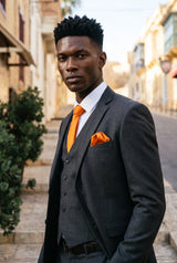 Conjunto de gravata laranja masculina
