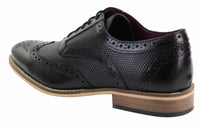 Sapatos Oxford masculinos com estampa moderna