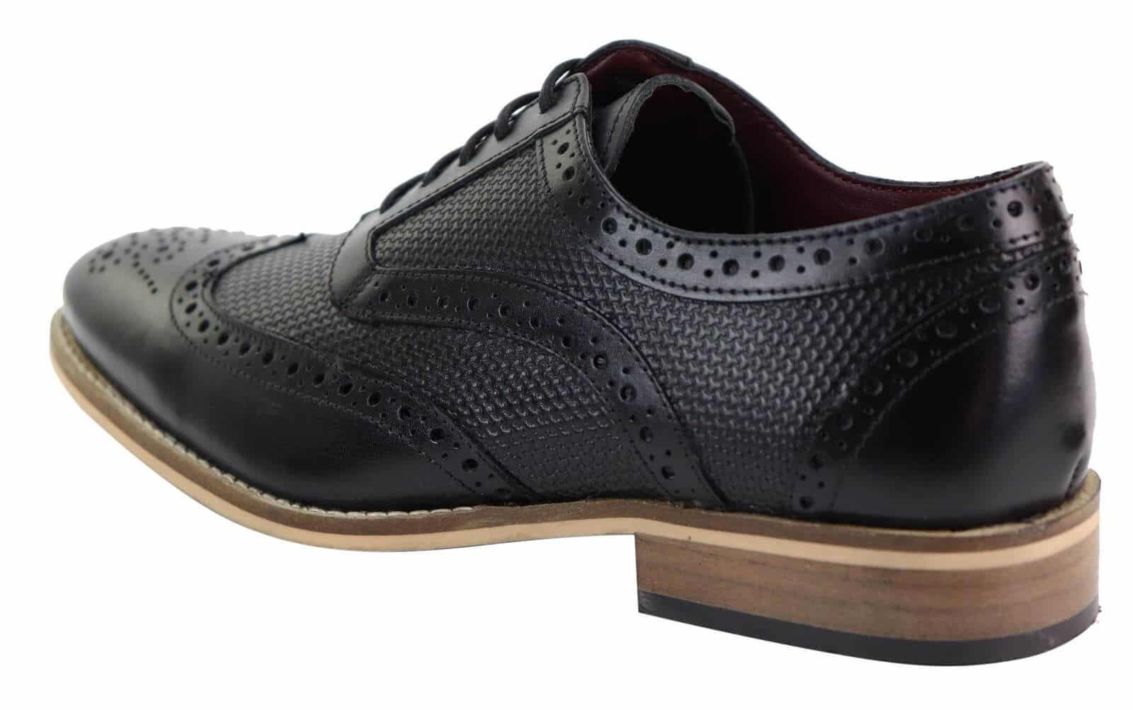 Sapatos Oxford masculinos com estampa moderna
