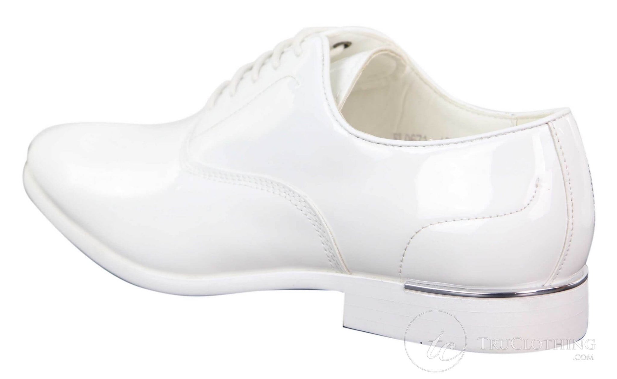 Sapatos sociais masculinos de verniz brilhante