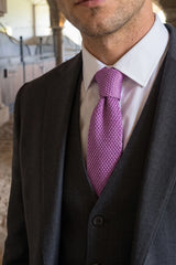 Gravata masculina roxa de poliéster tricotado