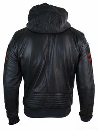 Jaqueta Bomber Masculina Preta com Capuz, em Couro Legítimo, Listras Vermelhas, Acolchoada, Corte Slim e Casual.