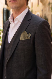 Lenço de bolso masculino em tweed verde sálvia com mistura de lã.
