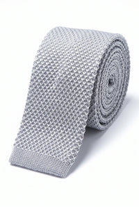 Gravata masculina prateada de poliéster tricotado
