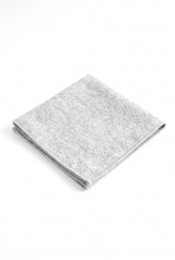Lenço de bolso masculino em tweed prateado com mistura de lã.