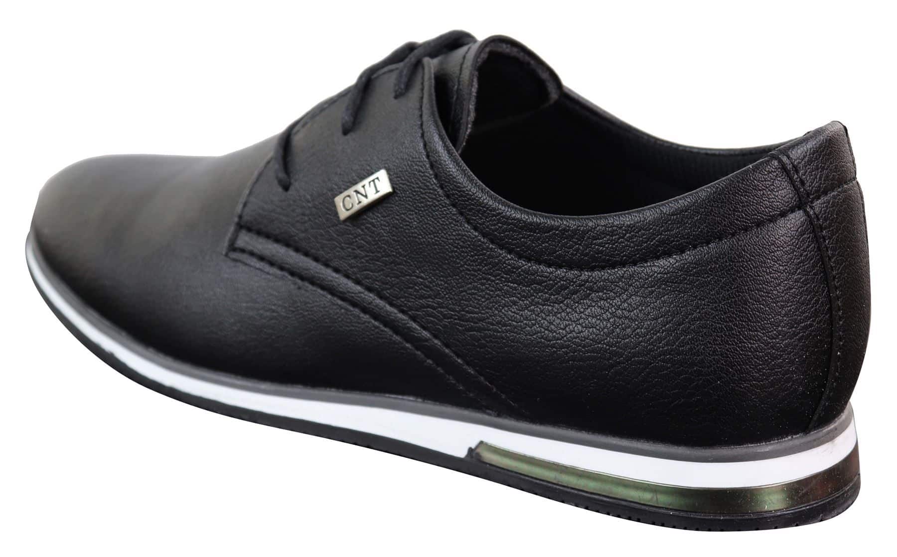 Sapatos masculinos casuais elegantes em couro PU