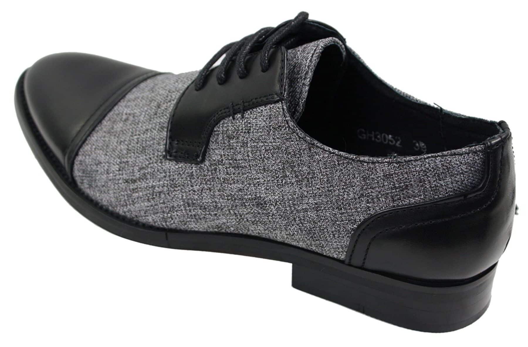 Sapatos masculinos casuais elegantes com cadarço em tweed e couro, estilo vintage retrô.