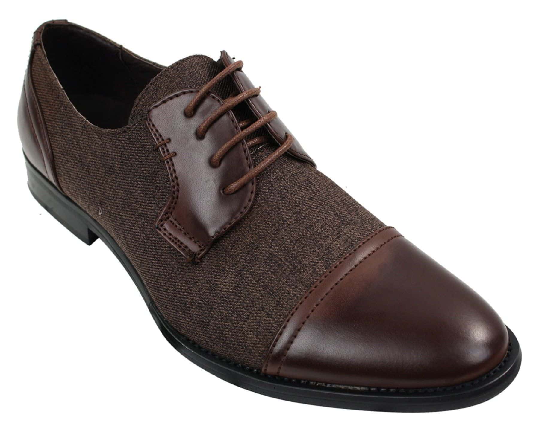 Sapatos masculinos casuais elegantes com cadarço em tweed e couro, estilo vintage retrô.