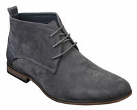 Botas masculinas de camurça estilo deserto, cano curto, nas cores vermelho, cinza, marrom e azul. Elegantes e casuais, em couro com cadarço.