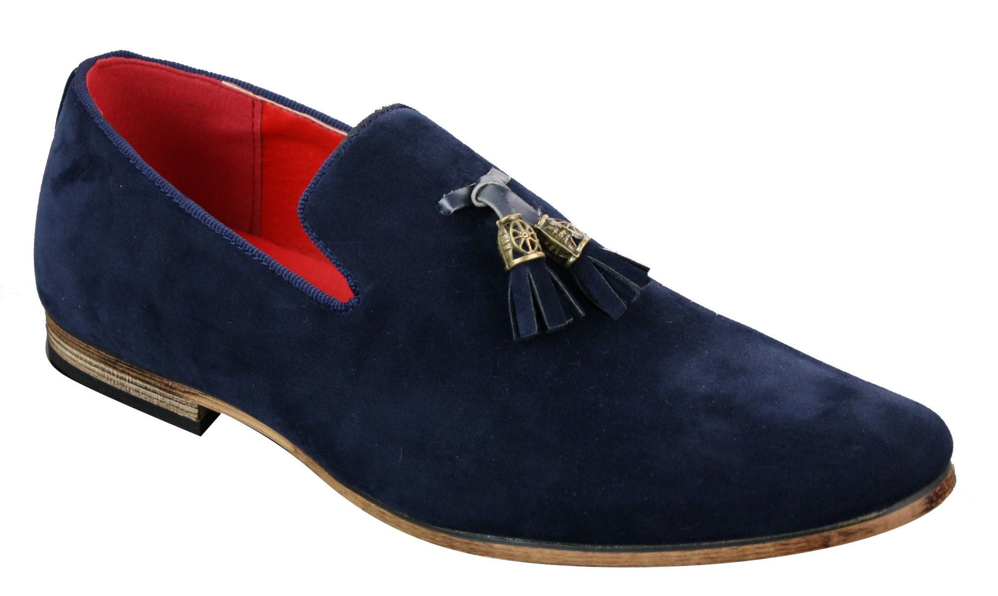 Mocassins masculinos de camurça e couro PU com detalhe de borla nas cores vermelho, cinza, azul, marrom e preto.