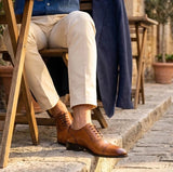 Sapatos Oxford Masculinos em Couro Marrom Claro com Biqueira Reta