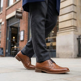 Sapatos Oxford Brogue Masculinos em Couro Castanho com Bico Wingtip