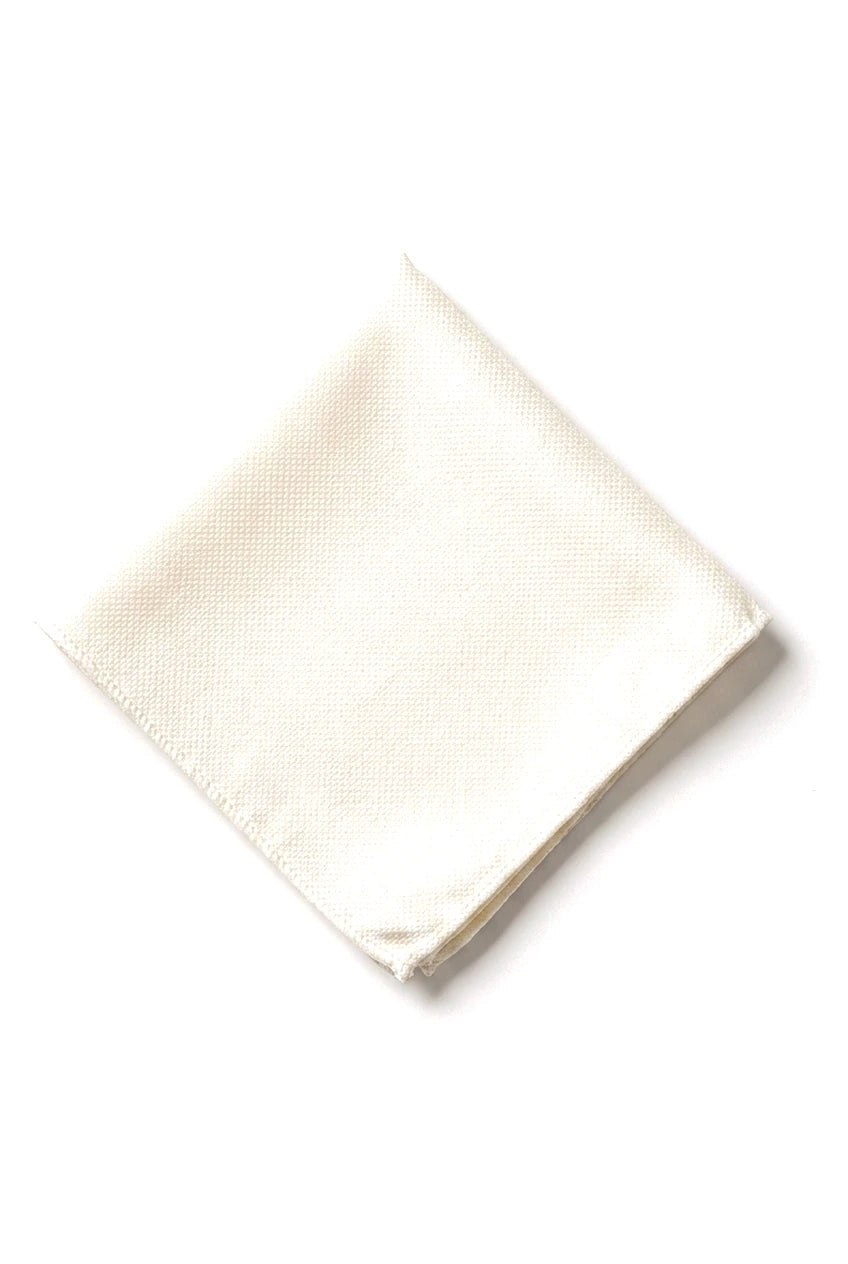 Conjunto de gravata e lenço de bolso masculino formal, cor marfim.